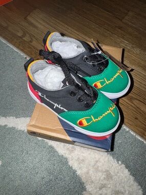 Champion Kids Green, Black & Red Low-Top Sneakers